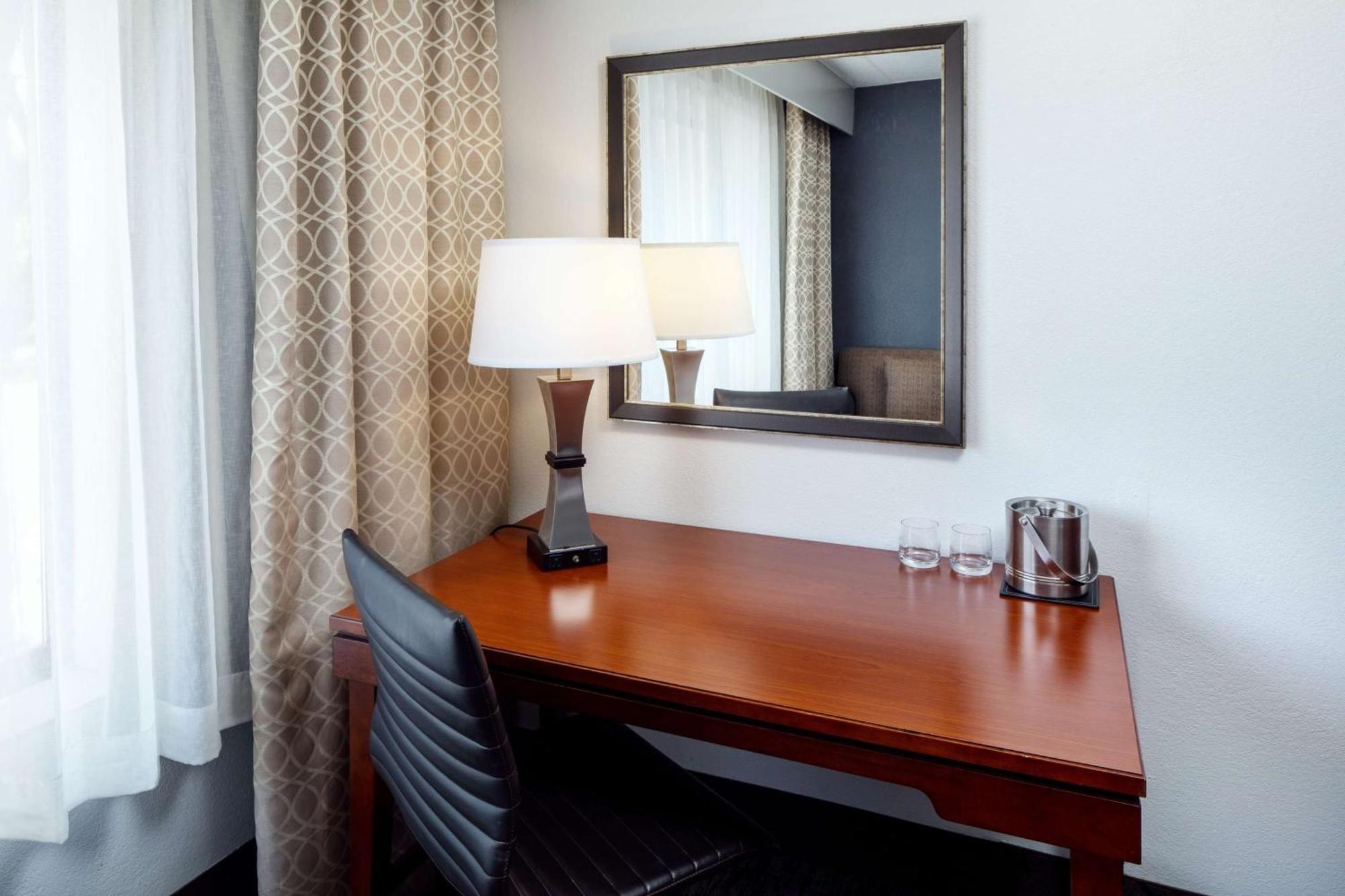 Doubletree By Hilton Princeton Kültér fotó